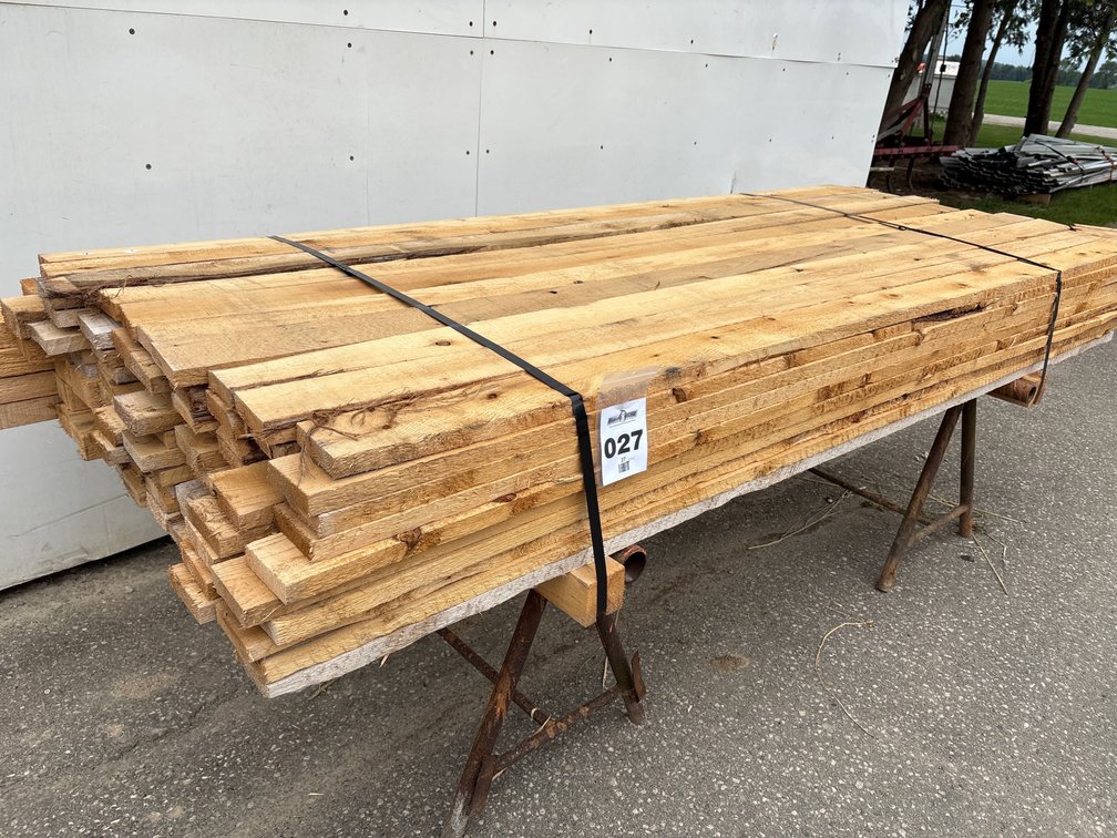 Mixed white cedar sized auction lot