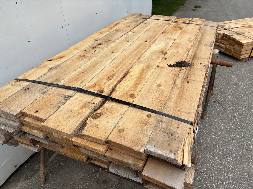 1" x 6" x 6' milled white cedar