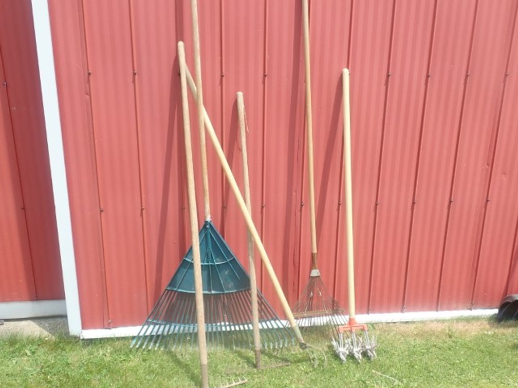 Lawn Rakes & More
