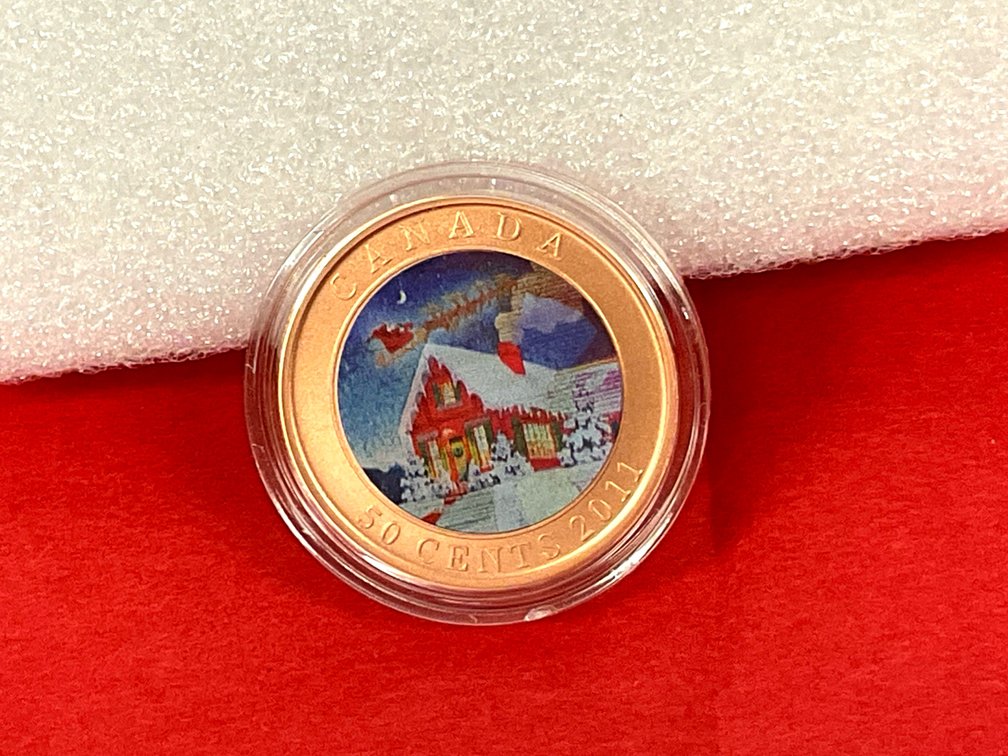 2011 Coloured Lenticular Holiday Coin