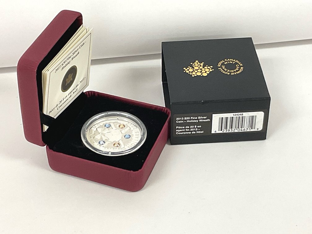 2013 Fine Silver ‘Holiday Wreath’ Coin