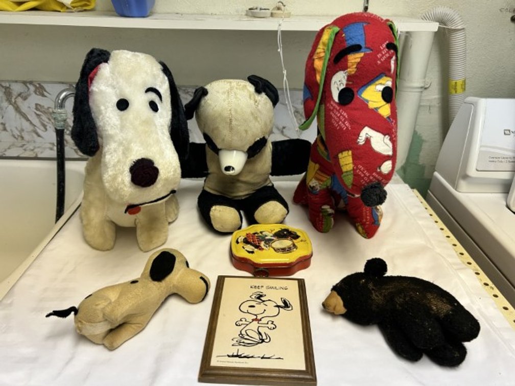 Vintage Collection Plush Snoopy's & Bears