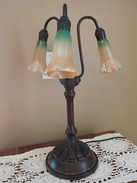 Vintage Tiffany Style Lamp