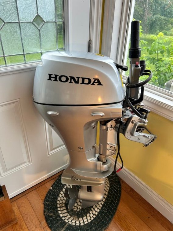 Honda BF15D 4 Stroke Outboard Motor