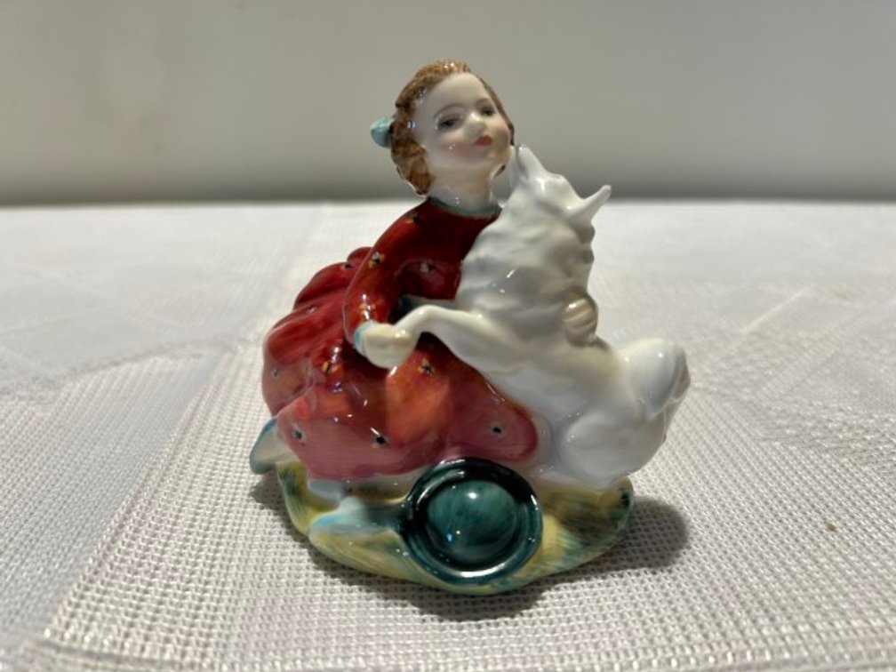 Royal Doulton Figurine