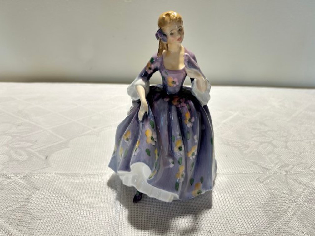 Royal Doulton Figurine