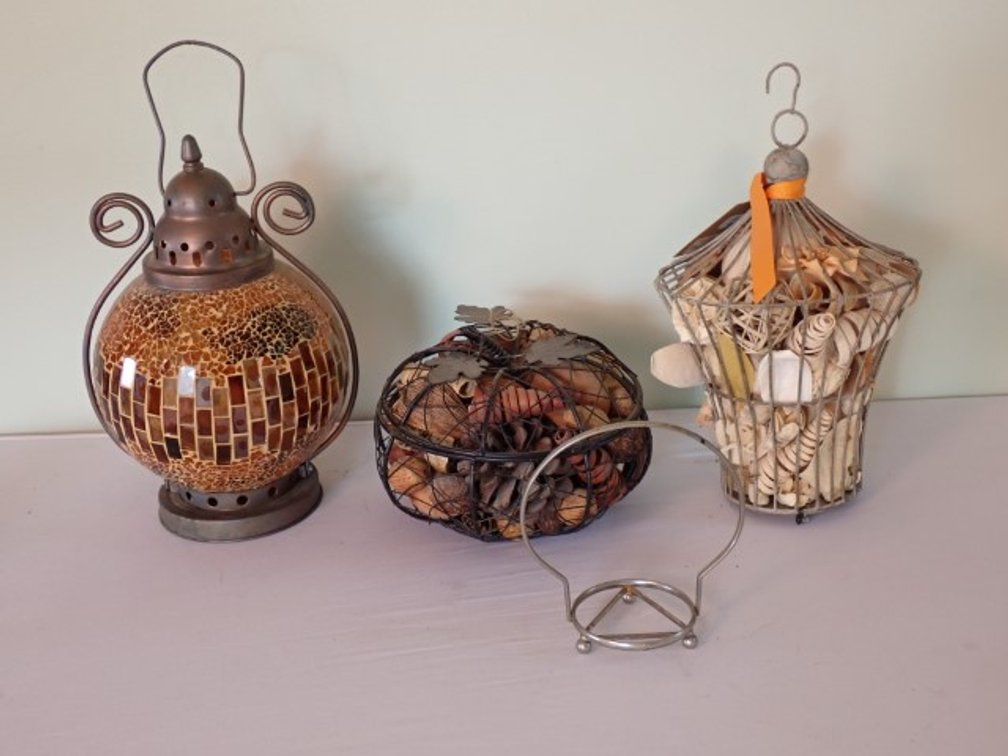 Potpourri Collectables