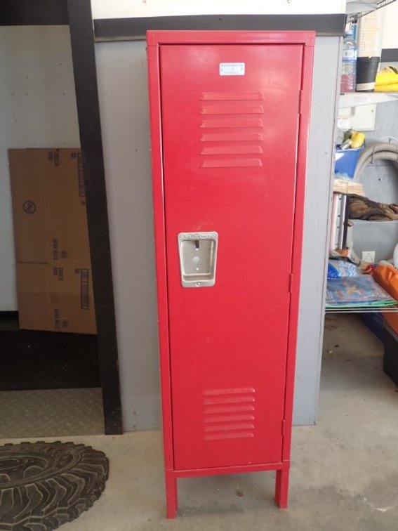 School Lockers - Red