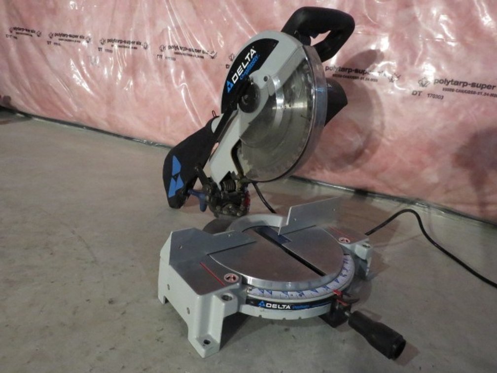 Delta Shopmaster 10" Mitre Saw