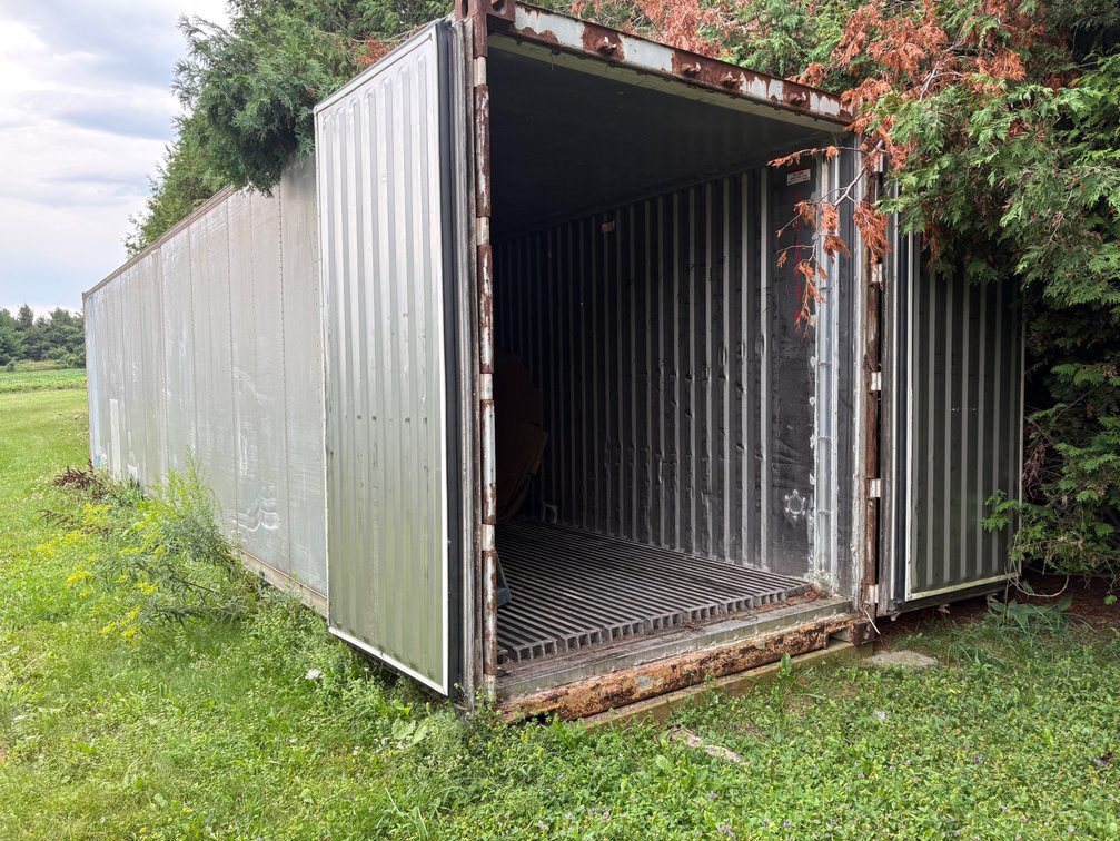 40 foot aluminum storage van