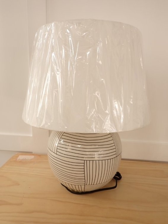 Laurel Table Lamp