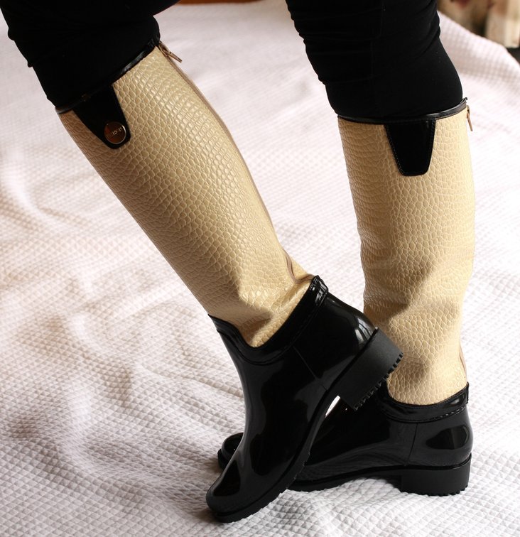 Image for COMPLETE INVENTORY - Spring Boots Auction - Guelph