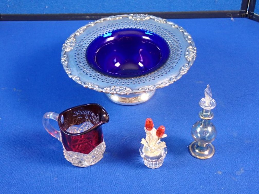 Decorative Collectibles