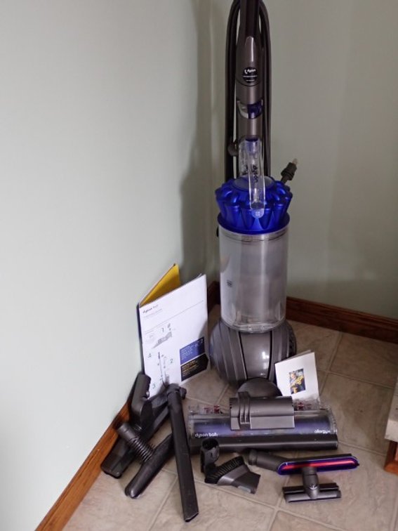 Dyson Ball Allergy Upright Vacuum