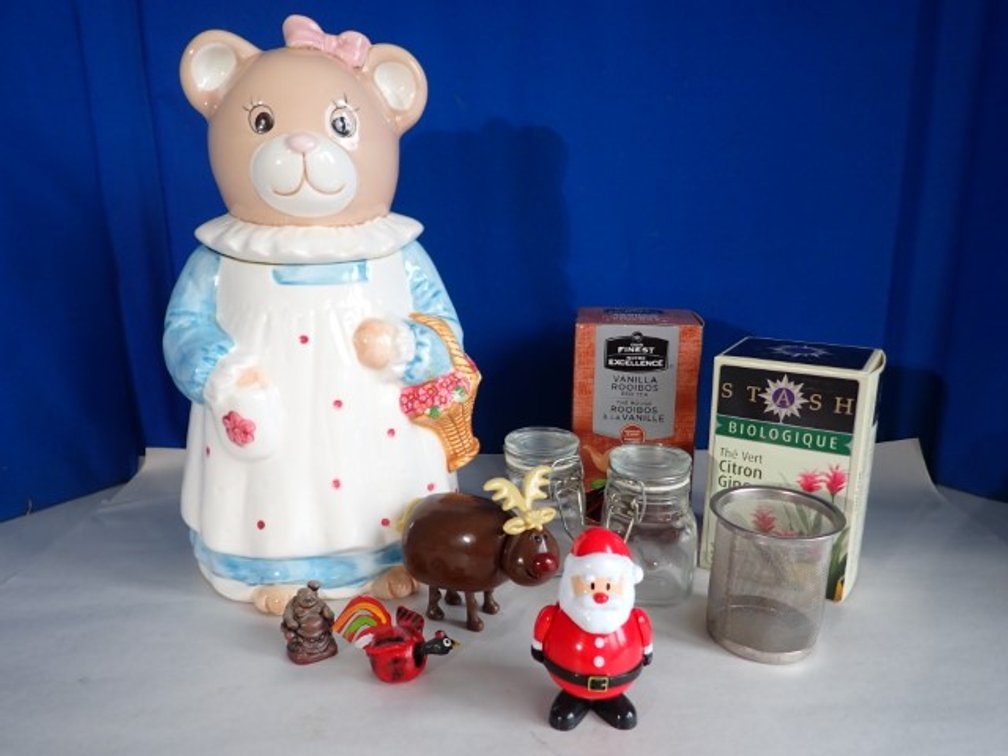 Vintage Ceramic Cookie Jar