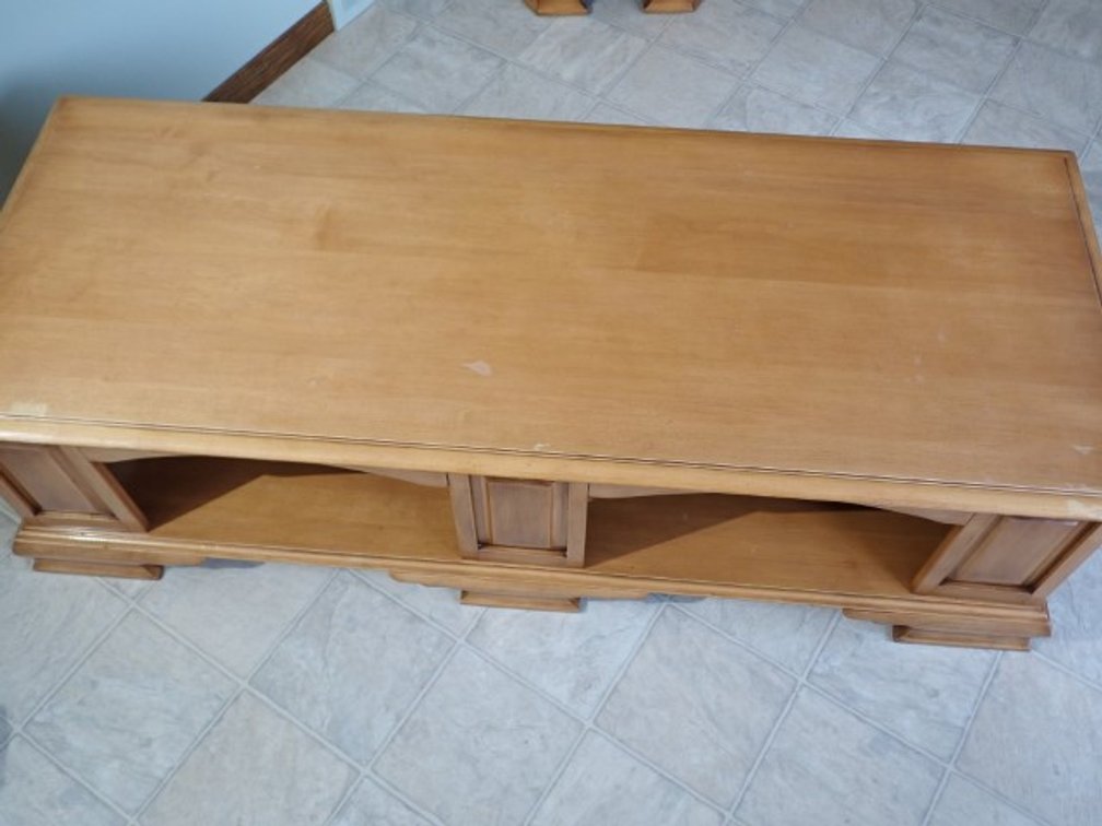 Roxton Coffee & Side Table