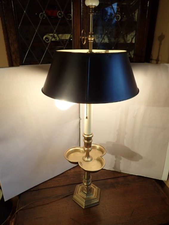 Vintage Brass French Style Bouillotte Lamp