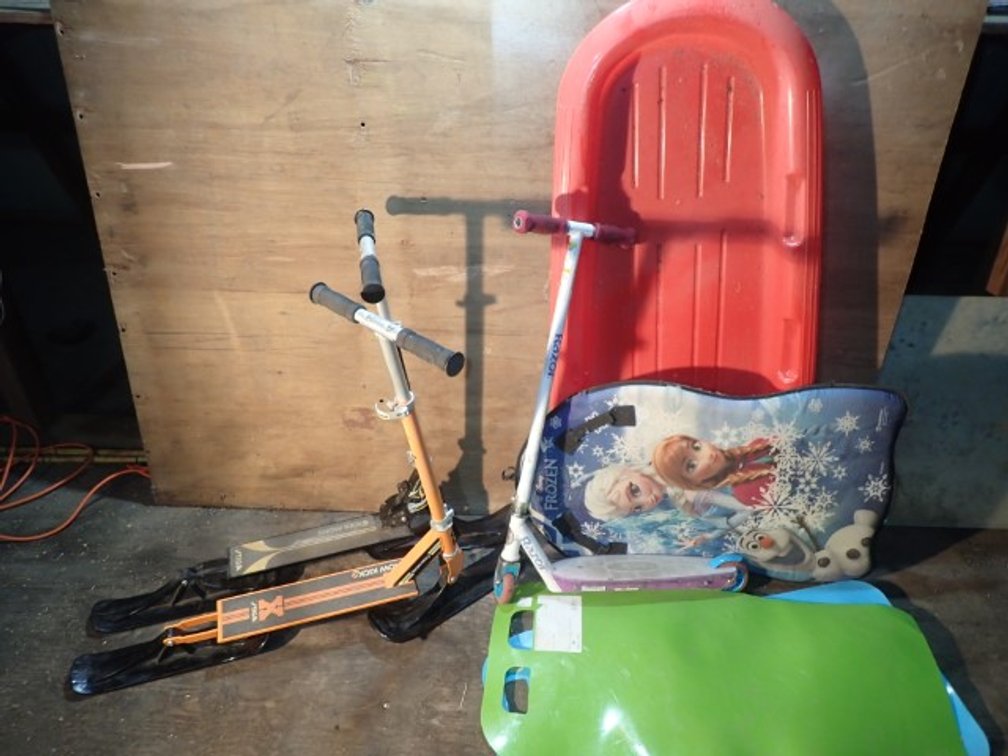 Stand-Up Scooter & Snow Scooters