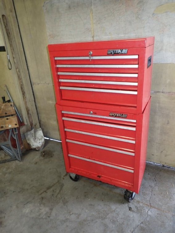 Waterloo Shop Red Tool Chest
