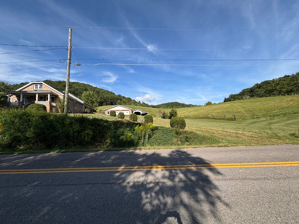 Image for Don Findley Auction Sat. Oct. 17 @ 10 A.M. 28369 Smyth Chapel Rd. Meadowview, Virginia
