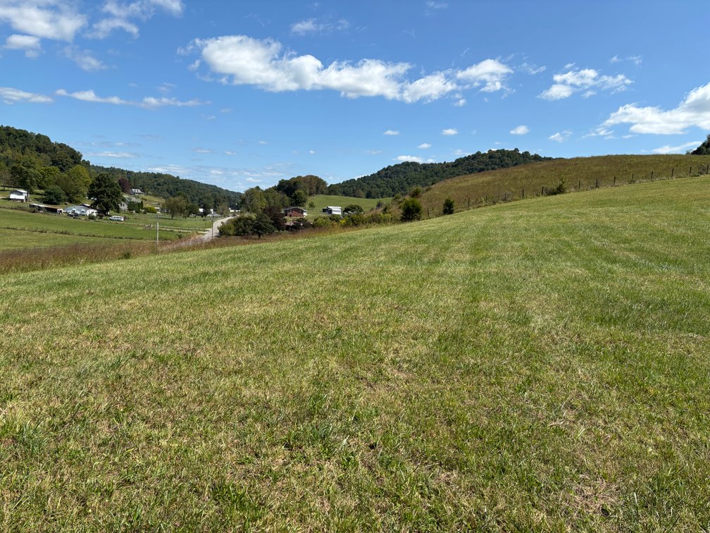 Image for McCroskey Auction Sat. Oct. 25 @ 10 A.M. 15058 Rich Valley Rd. Abingdon, VA. 24210