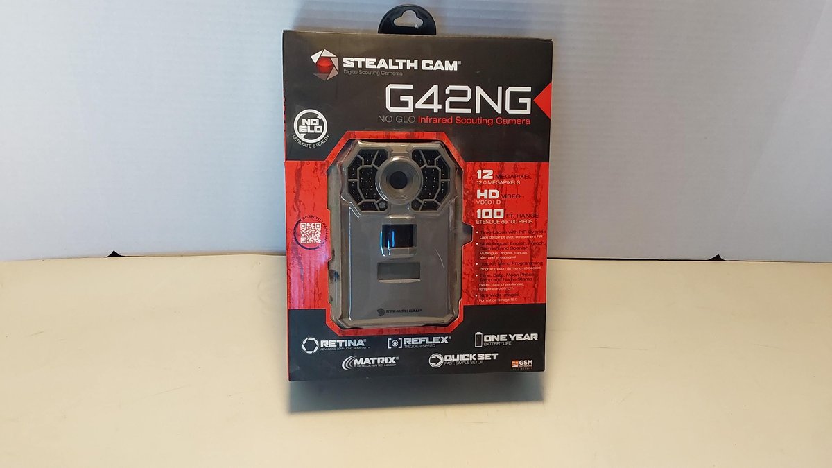 Stealth Cam(NIB)