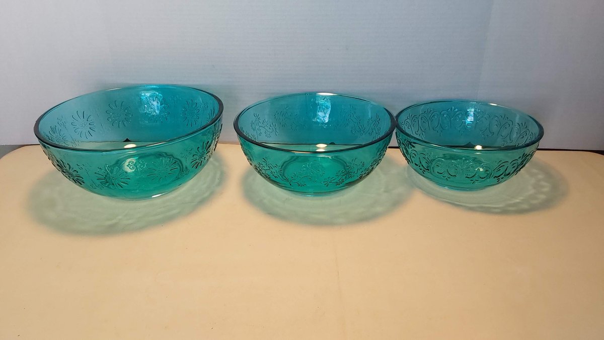 Pioneer Woman Stackable Bowls