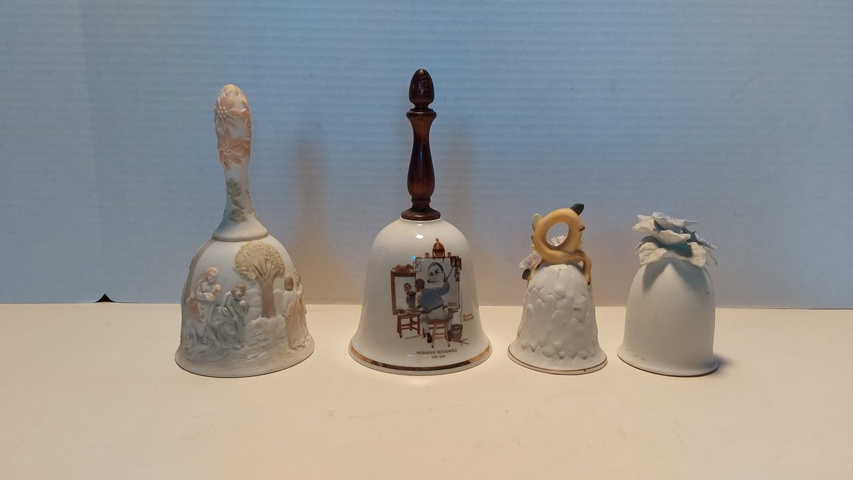 (4) Bells