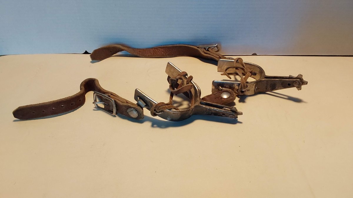 Kelly 230 Spurs(Have been repaired)