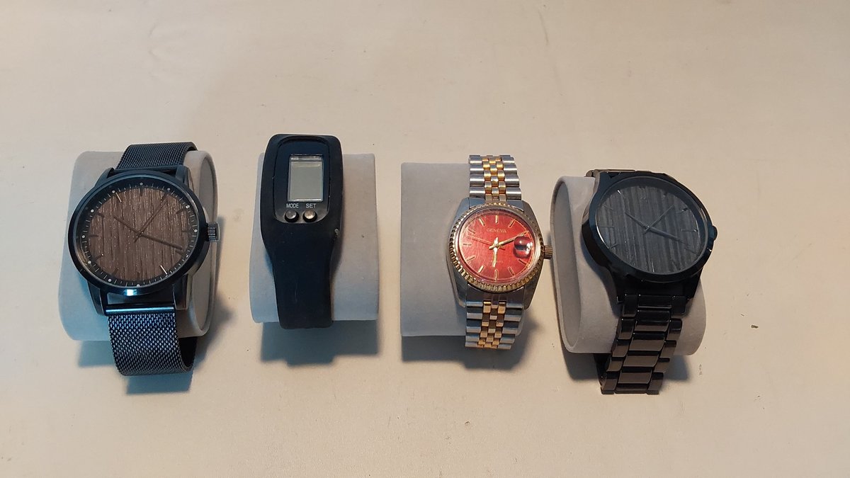 (4) Watches