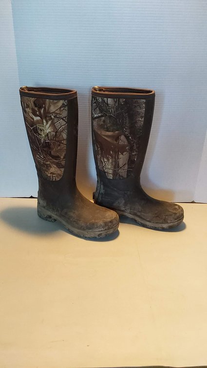Noble MUDS Boots (Sz. 8 1/2)