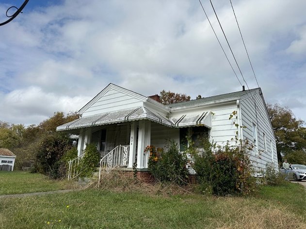 624 W. Harrison St.