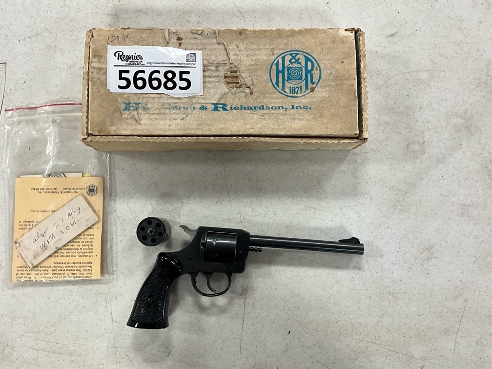 Harrington & Richardson Model 666 .22 cal 6 Shot