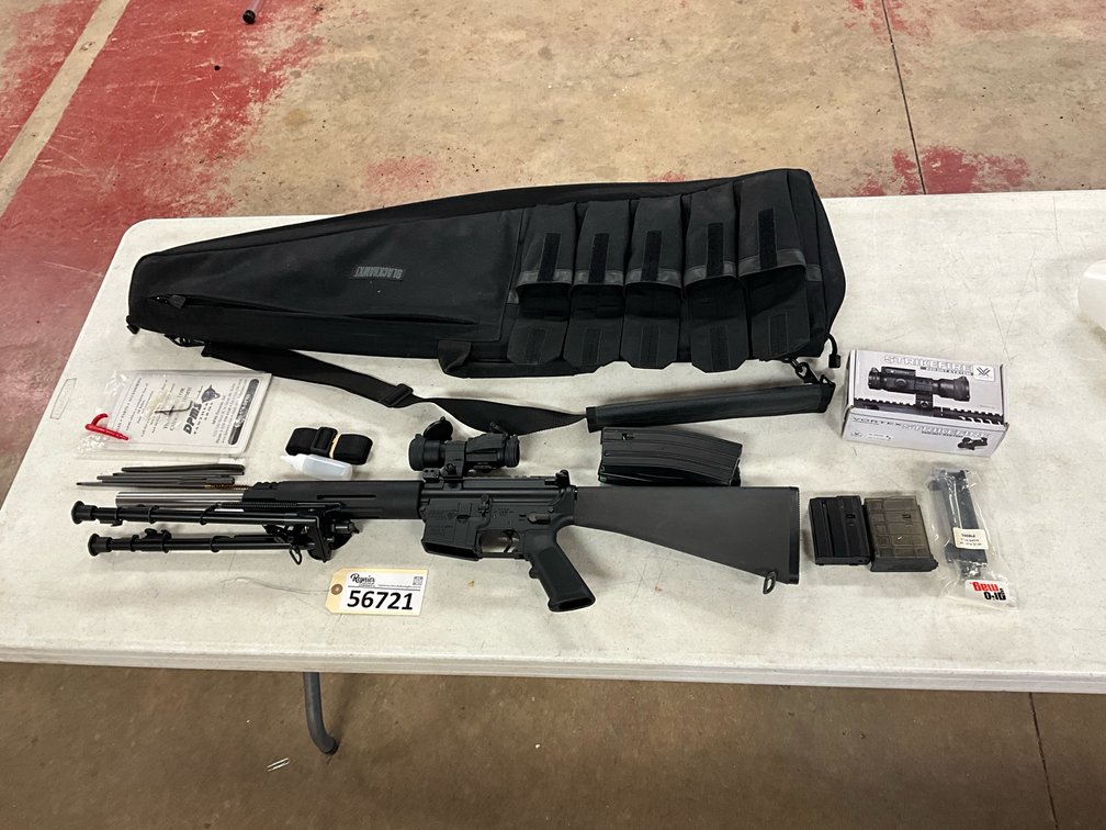 DPMS Sweet 16 223 AR w/ Vortex Red Dot Scope