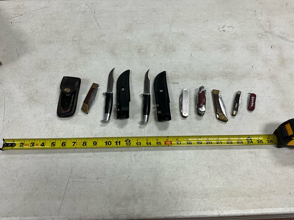 Assorted Knives