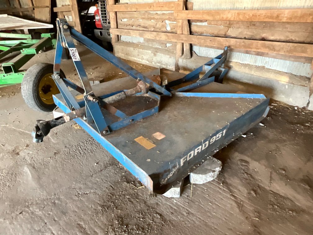 Ford 951 3pt 6’ Mulcher Mower