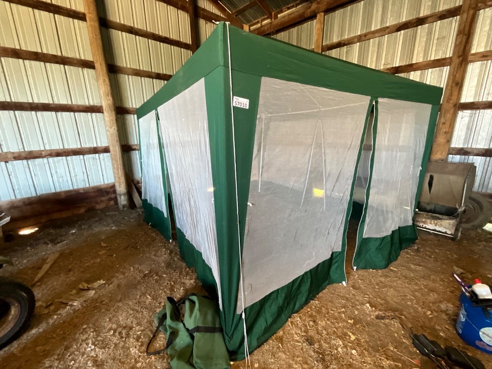 Screen Tent