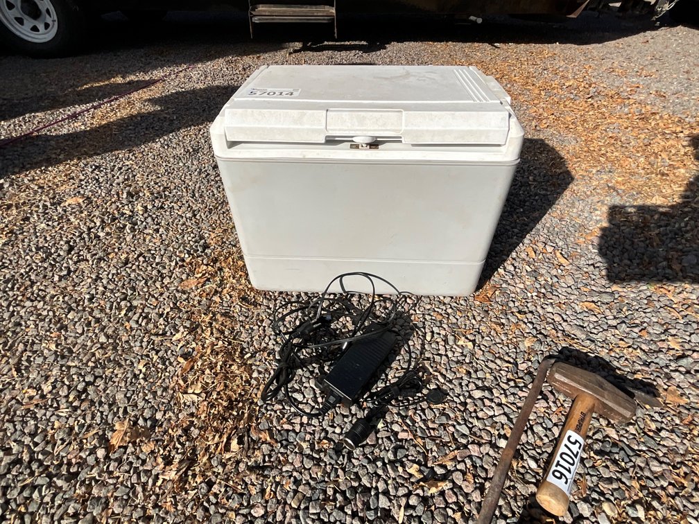 12v Coleman Cooler