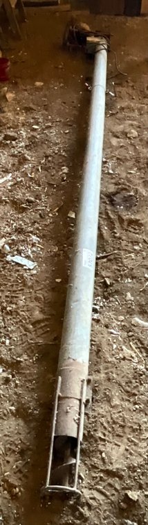 11’ 4” Auger (Missing Pulley)