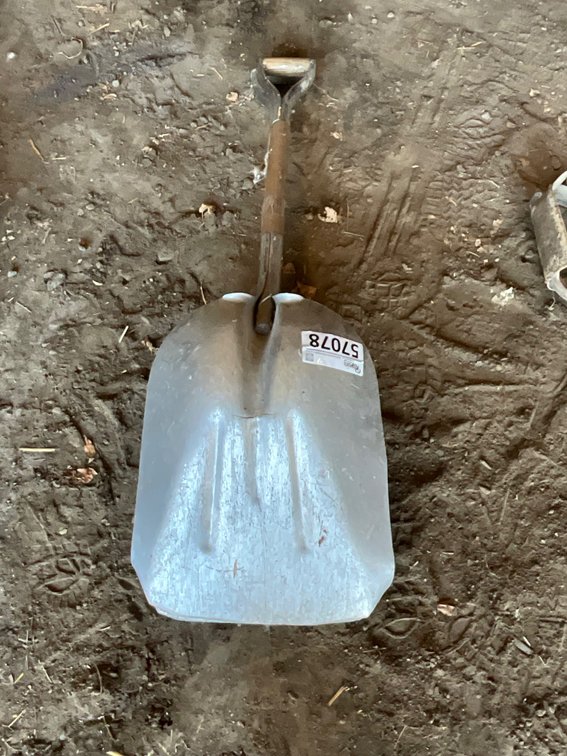 (2) Aluminum Scoop Shovels