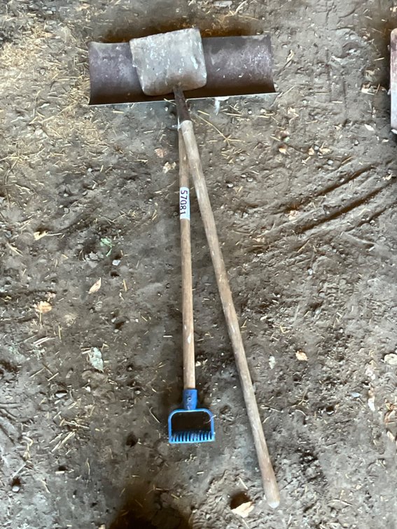 (2) Shovels