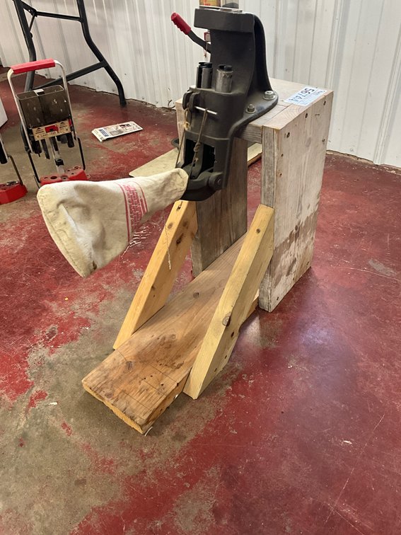 Herter’s Super Model 3 Reloading Press