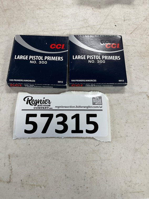 No 300 Large Pistol Primers ~200 count