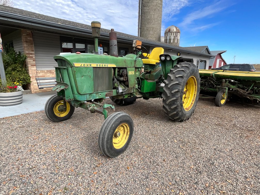 JD 3020 Wide Front