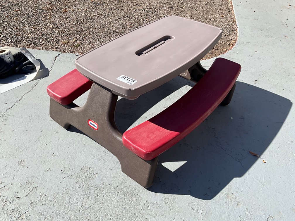 Little Tikes Table