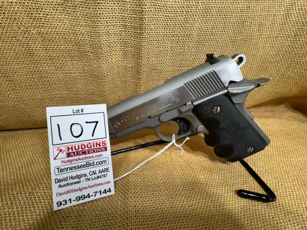 Colt Defender 90 - 45 ACP