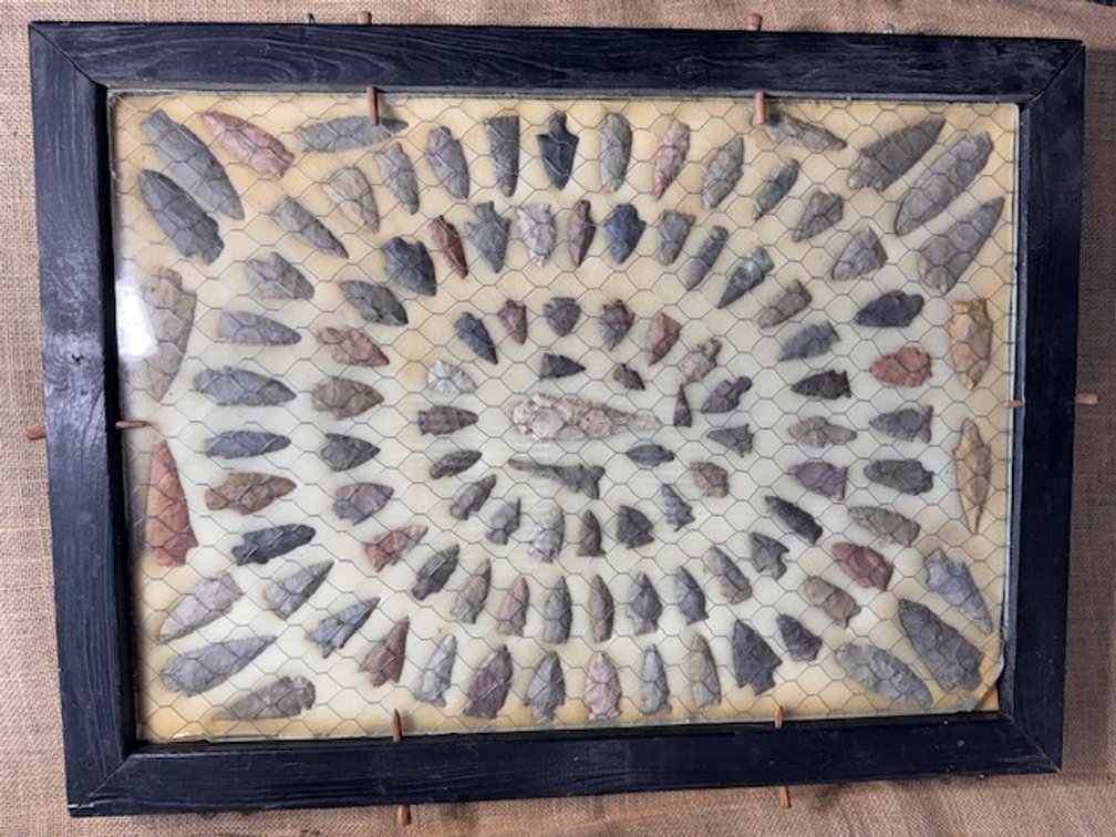 Native American Artifacts / Arrowheads  108 pieces in handcrafted display