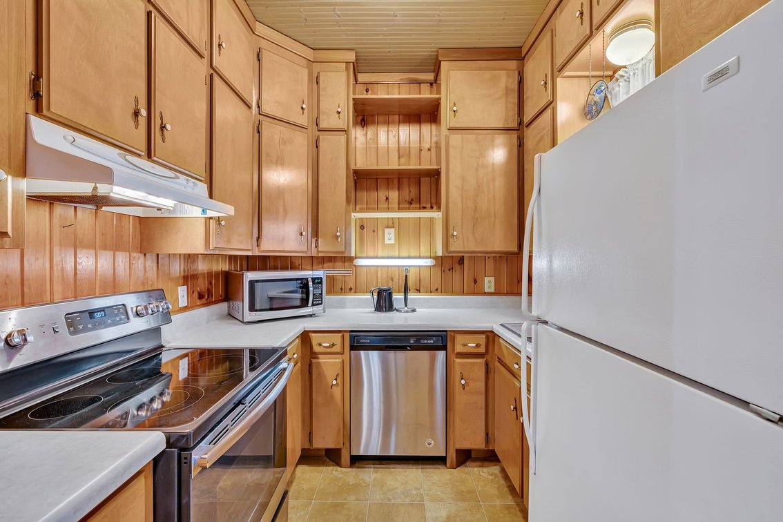 Image for Cottage Retreat - Kingston Springs - Estate Auction