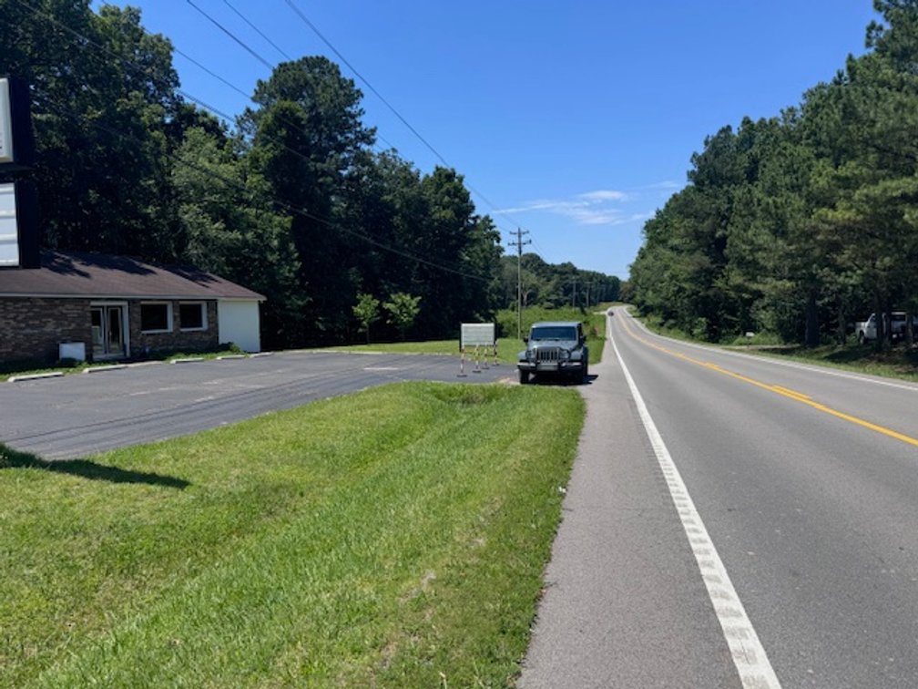 Image for Premium Commercial Location on Highway 100 - Building & 1 Acre