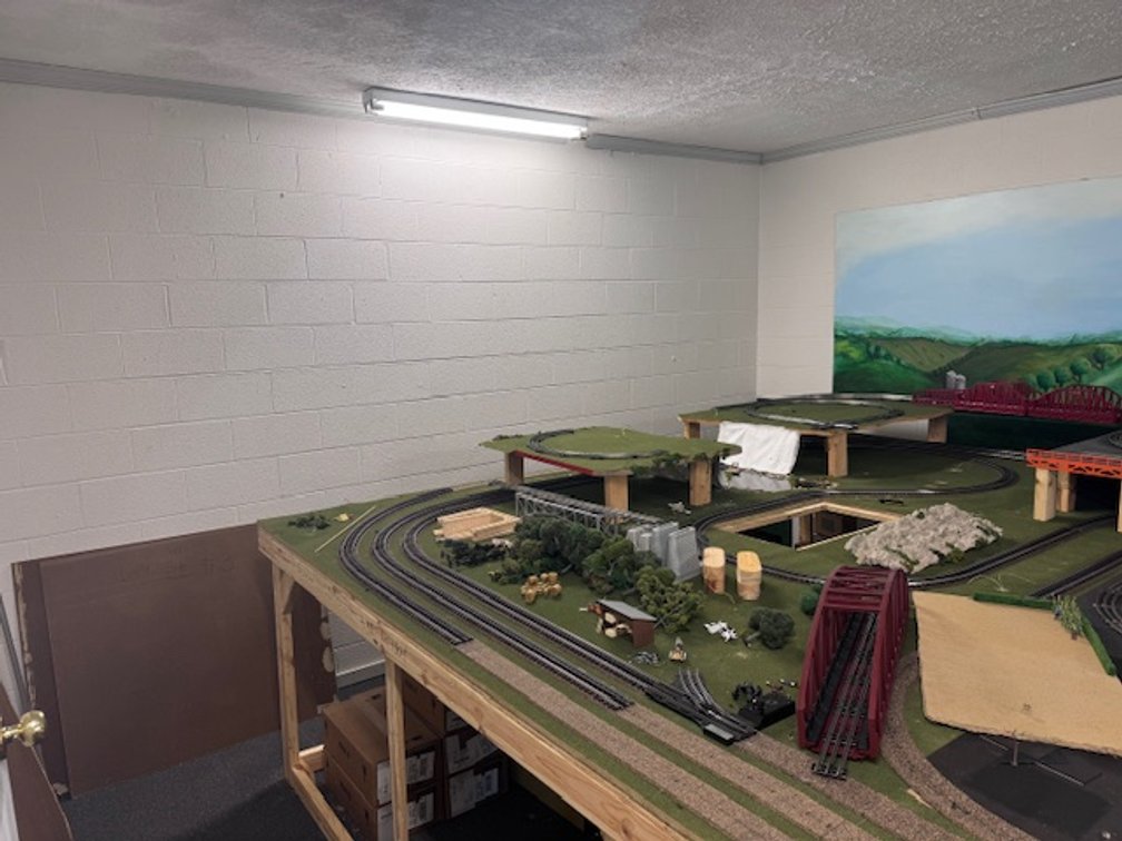 Image for Premium Commercial Location on Highway 100 - Building & 1 Acre